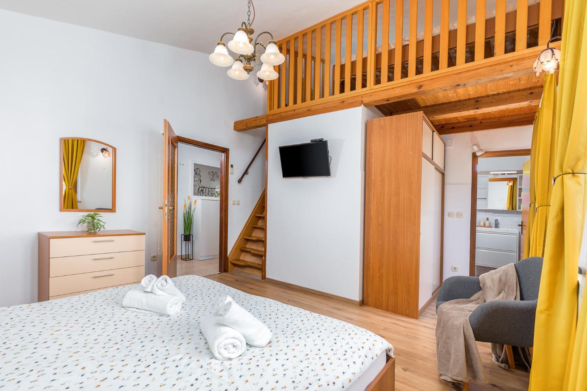Apartman Ana Póla